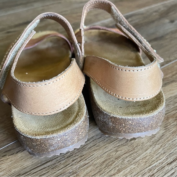OTBT Tan Brown Perforated Leather Florence Sandal Wedge Sandals Size 5 like new - Picture 5 of 16